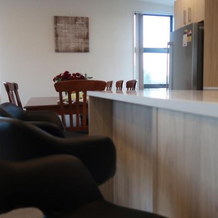 Aveen'S Apartment 10Mins From Airport أوكلاند المظهر الخارجي الصورة