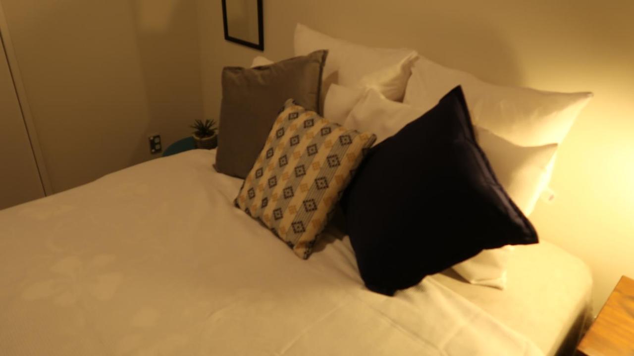 Aveen'S Apartment 10Mins From Airport أوكلاند المظهر الخارجي الصورة