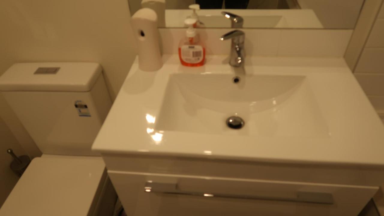 Aveen'S Apartment 10Mins From Airport أوكلاند المظهر الخارجي الصورة