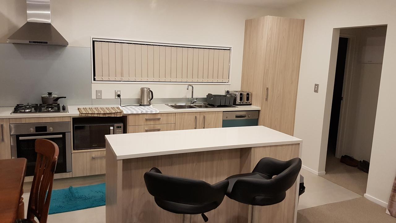 Aveen'S Apartment 10Mins From Airport أوكلاند المظهر الخارجي الصورة